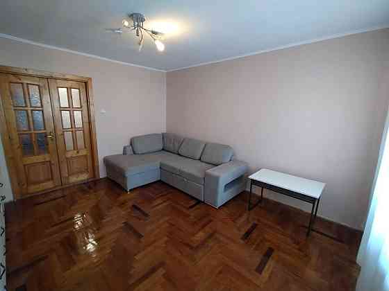 Оренда 3 кімнатної квартири по вул. Кульпарківська Франківський район Львов
