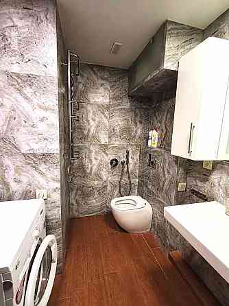 777 Сдам 2х.комнатную с ремонтом и автономным отоплением ТРЦ Дафи. Днепр