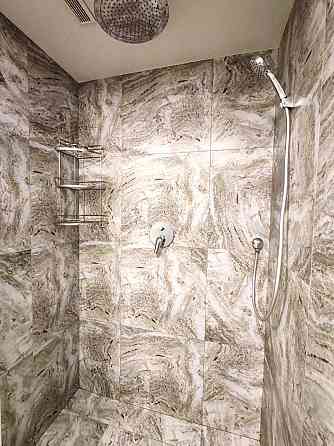 777 Сдам 2х.комнатную с ремонтом и автономным отоплением ТРЦ Дафи. Днепр