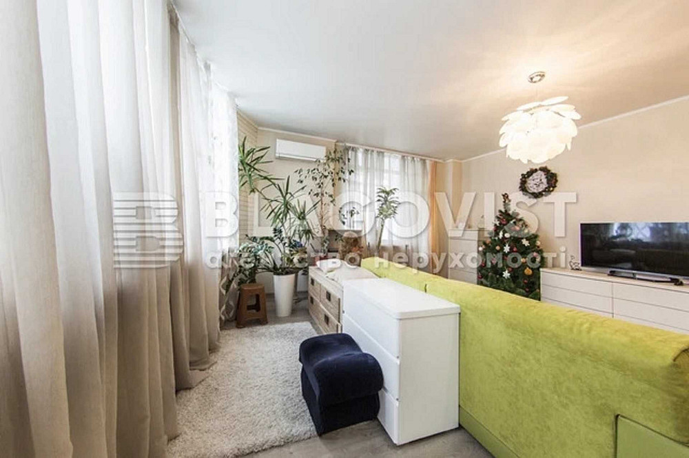 Оренда 2-о к.квартири на вул.Механізаторів 2,Солом`янський район Киев - изображение 2