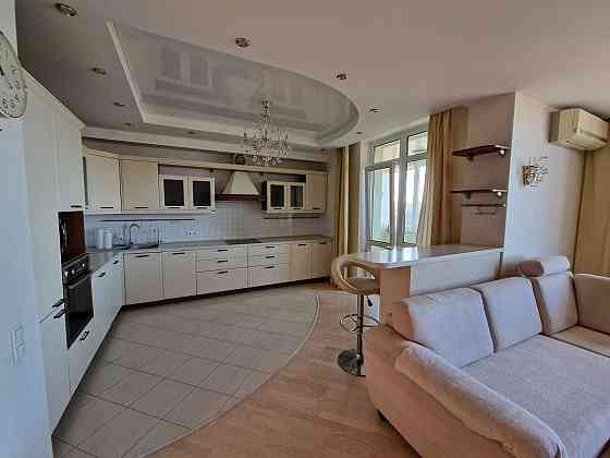 Оренда видова 3 к. квартира з якісним ремонтом Ушакова, 1Б ЖК Адмірал Киев