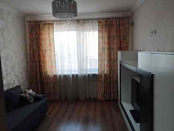 Здається трикімнатна квартира. шосе Харківське, 148, метро Позняки Киев