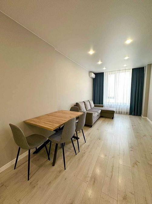 Оренда 3-кім квартири (три спальні) в ЖК Комфорт Таун, вул. Березнева Киев - изображение 1