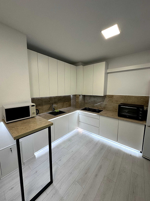 Оренда однокімнатної квартири в ЖК "Хвиля", Брюховичі. 15 хв центр Брюховичи - изображение 1