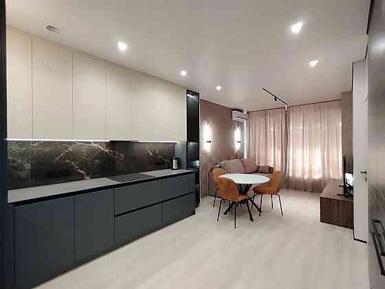 Здається 1-к квартира, White Lines Киев