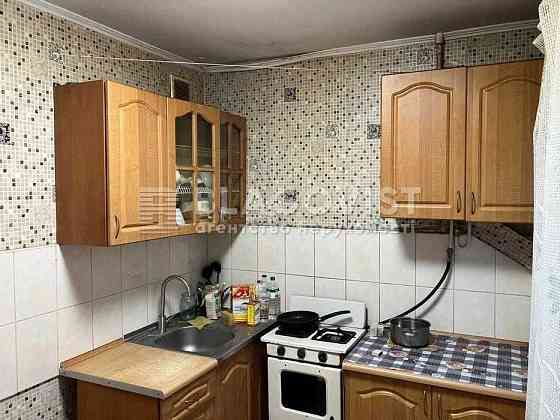 Оренда 1-к.кв., м. Чернігівська, вул. Анатолія Солов'яненка Киев