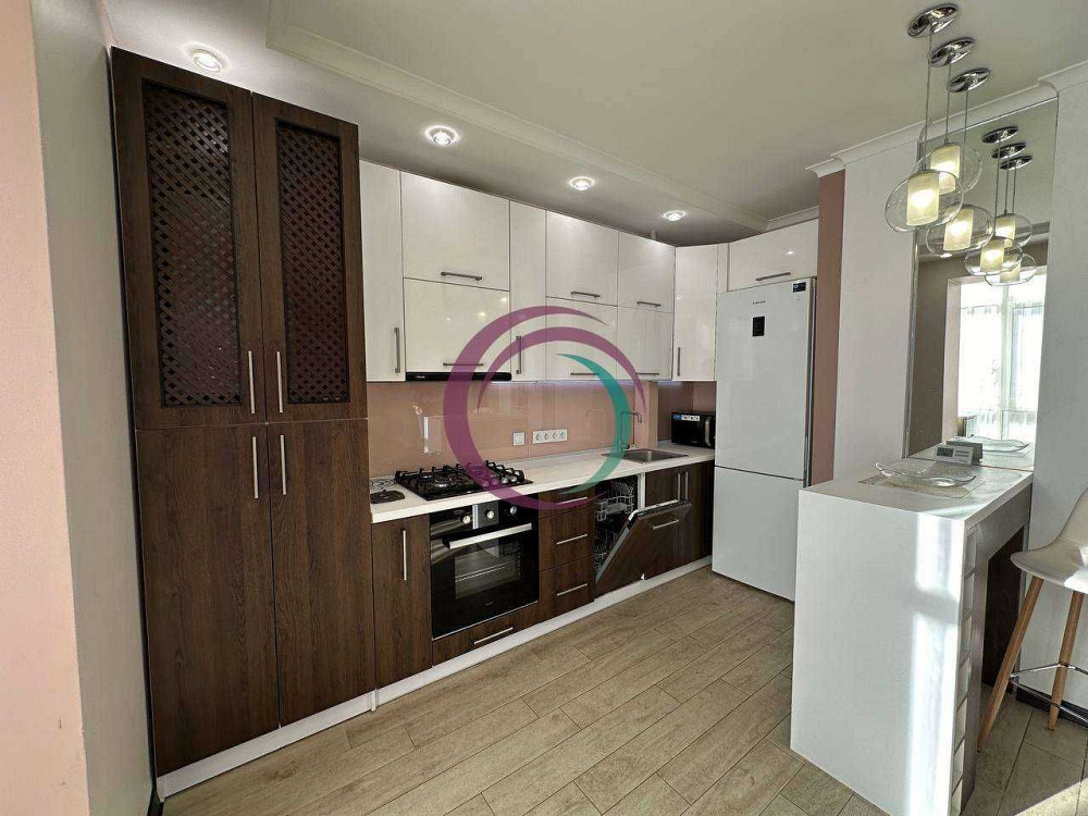 Оренда сучасної 3-к. квартири вул. Довженка Ивано-Франковск - изображение 2