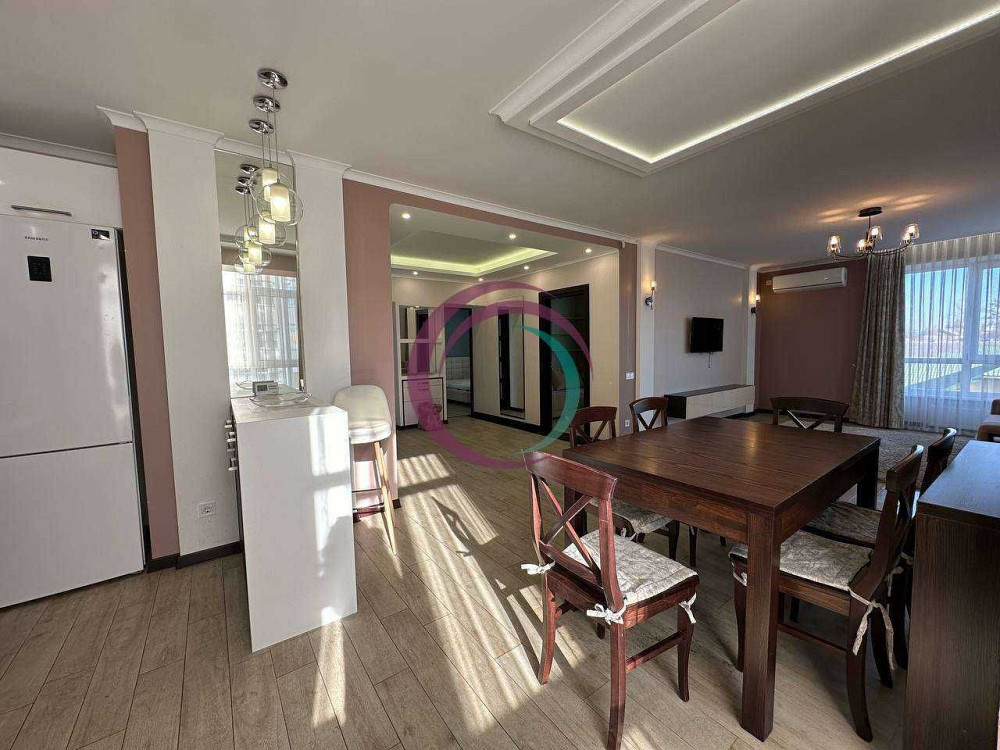 Оренда сучасної 3-к. квартири вул. Довженка Ивано-Франковск - изображение 5