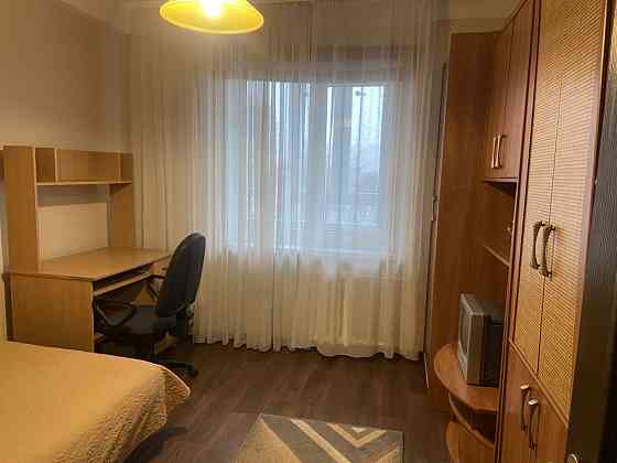 Отличная 2-к раздельная, м Нивки 5 мин идти Киев