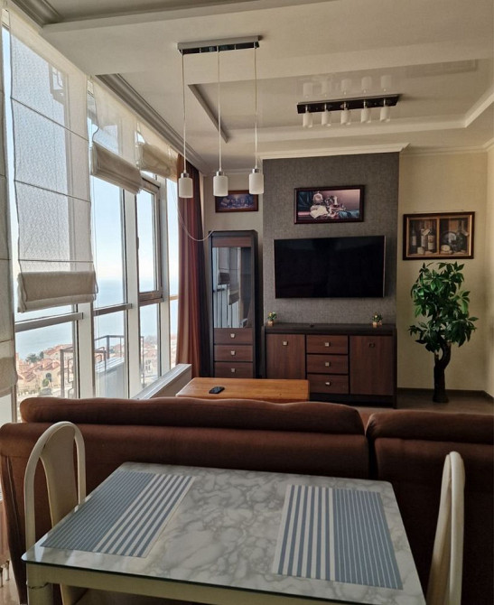 8 жемчужина Французкий б-р 60 вид моря Одеса - зображення 1