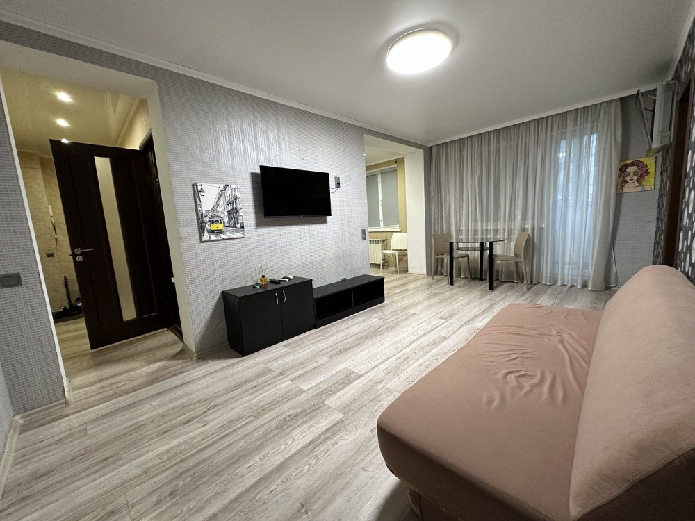 Оренда 2х ком кв 97 квартал, від власника (пр Гагаріна) Кривий Ріг - зображення 1