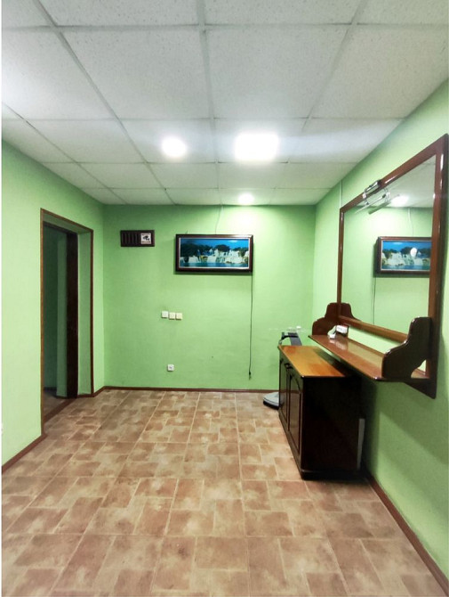 Продам велику 1 кімнатну квартиру на молодіжному Кременчуг - изображение 1