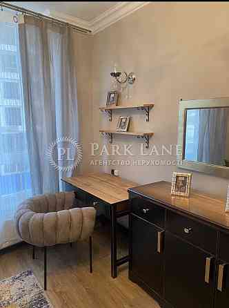 Двокімнатна квартира, авторський ремонт, ЖК Медовий, Кадетський Гай, 8 Киев