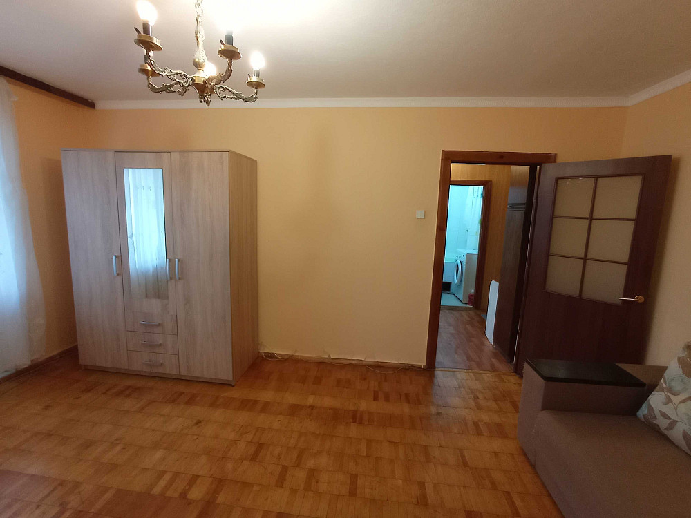 Продаж 1-ї квартири 38кв пр. Оболонський 28Б ( метро Мінська - 600 м) Киев - изображение 1