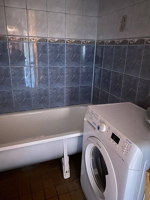 сдам двух комнатную квартиру на м-н Горняцком Кривой Рог - изображение 5