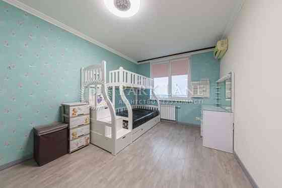 Простора квартира Науки, Левітана ЖК Діброва Киев