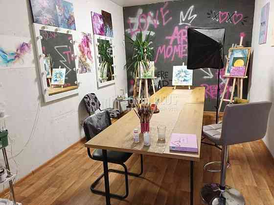 Срочно! 1к, Регенераторна вул. 4, новий дім, недорого Киев