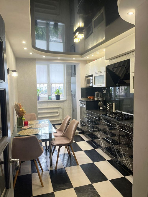 З-кімнатна квартира , повністю укомплектована Черкассы - изображение 4