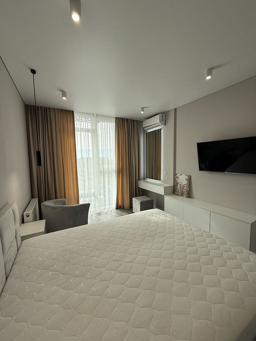 Оренда дизайнерської квартири в ЖК «Київ Скай», Київський майдан Луцк - изображение 7