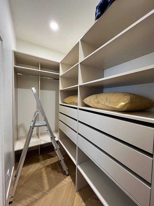 ЖК" Бульвар Фонтанів" Саперне Поле вул., 5. Гардеробна Киев - изображение 3