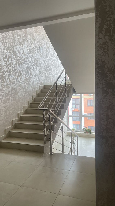 Продається 3-кімнатна квартира на Щасливому Рівне - зображення 2