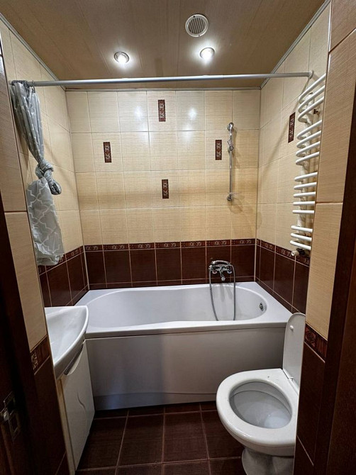 центр міста Трускавця 5 хв до бʼювета здам в оренду на довгий термін Трускавець - зображення 3