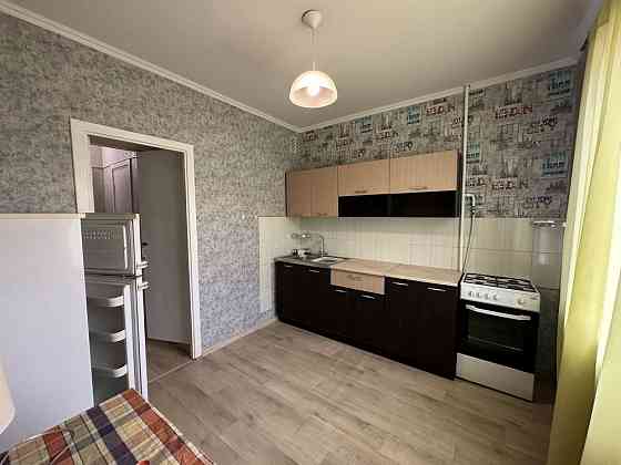 Квартира після косметичного ремонту до метро 15 хв транспортом Киев