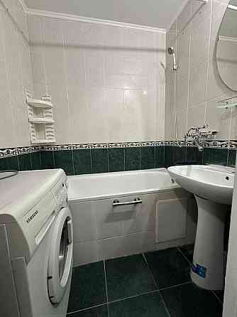 Квартира після косметичного ремонту до метро 15 хв транспортом Киев