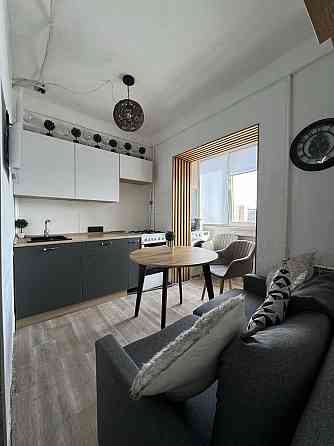 Миколайчука 6 (Серафимовича) Березняки Русанівка поряд Лівобережна Киев