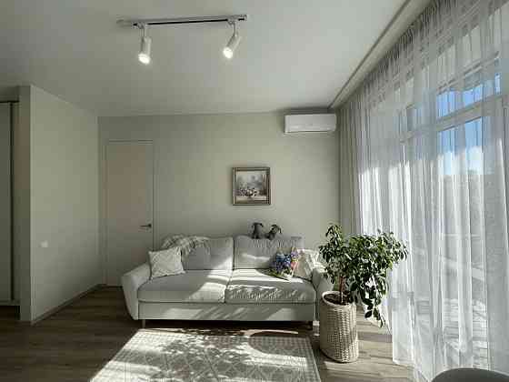 Продаж квартири, сталінка. М Шулявська Киев