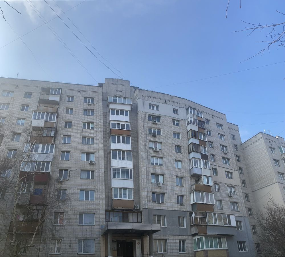 Продам 1о кімнатну квартиру Каштанова 28 Обухов - изображение 1