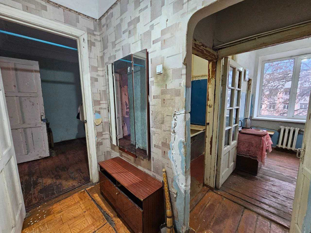 Продаётся двухкомнатная «Сталинка» на улице Соборности Кривой Рог - изображение 3