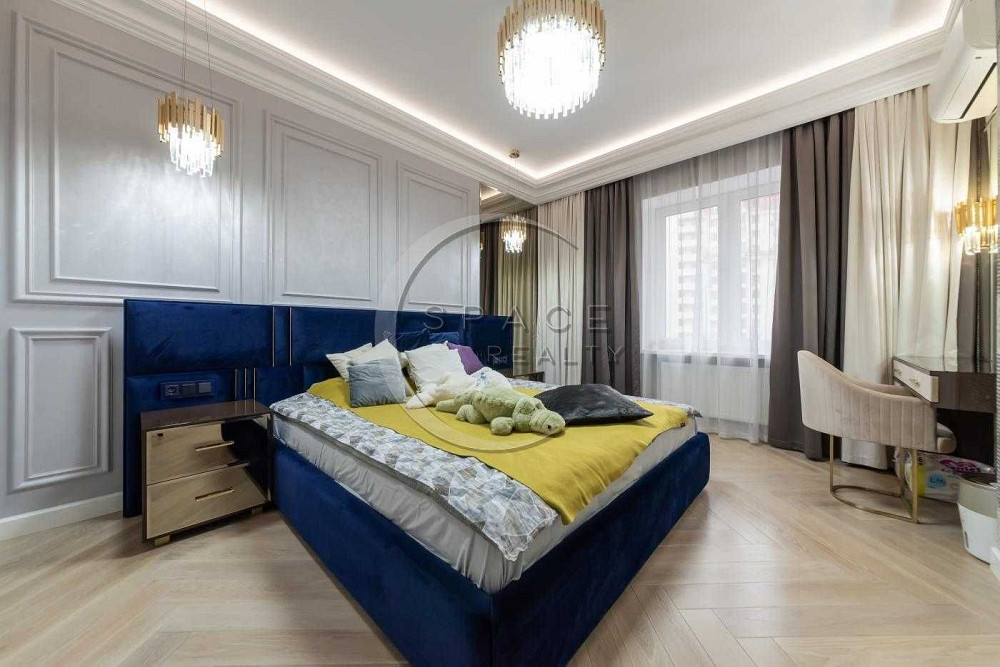 Продаж 3кімнатної квартири з авторським ремонтом Дмитрівська 69 Центр Киев - изображение 1