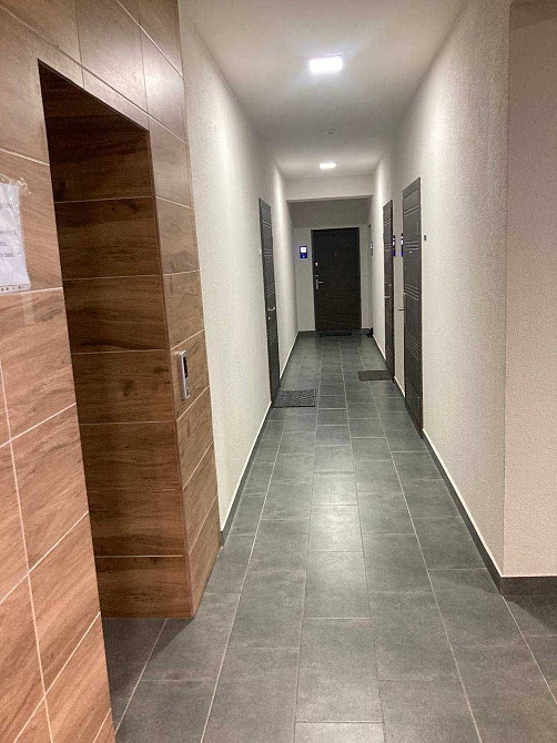 Продаж 1к квартири 46.1 кв. м на вул. Курортна 23Б, кв. 41 Ясна Поляна - зображення 1