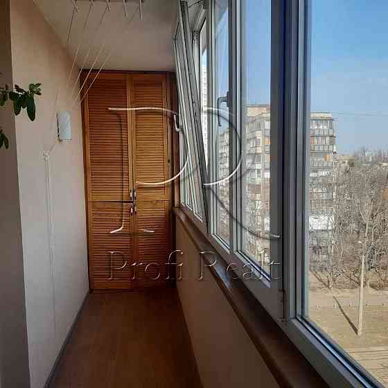 Оренда 2к квартири М"Берестейська" Дегтярівська Киев