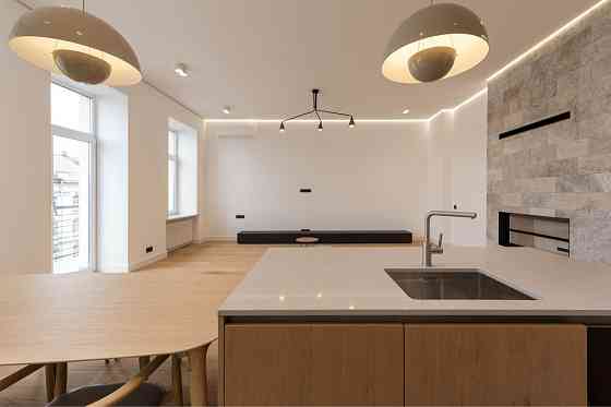 Антоновича 17 здам нову 4к квартиру 200м2 Пл. Українських Героїв Киев