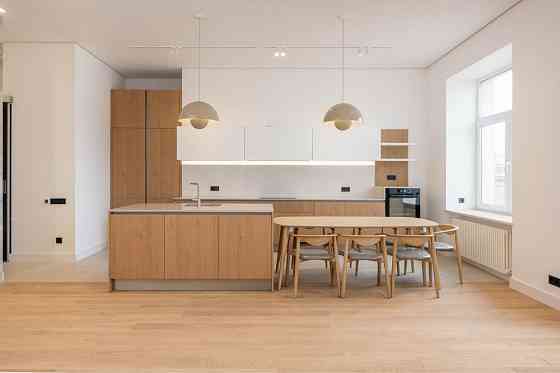 Антоновича 17 здам нову 4к квартиру 200м2 Пл. Українських Героїв Киев