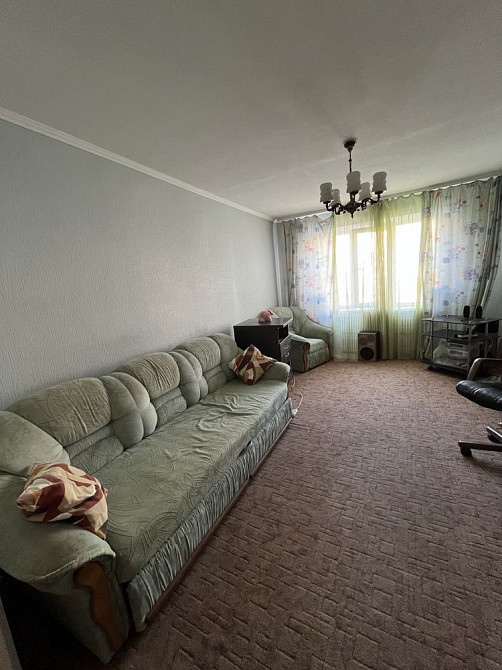 Продается 4-х комнатная кв. 10 мкрн Кам`янське (Запорізька обл.) - зображення 3