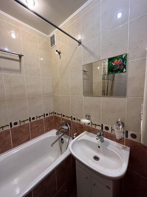 Продается 4-х комнатная кв. 10 мкрн Кам`янське (Запорізька обл.) - зображення 6