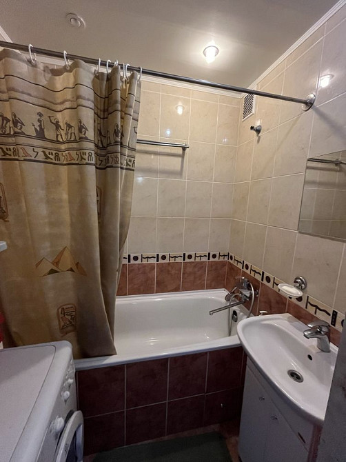 Продается 4-х комнатная кв. 10 мкрн Кам`янське (Запорізька обл.) - зображення 5