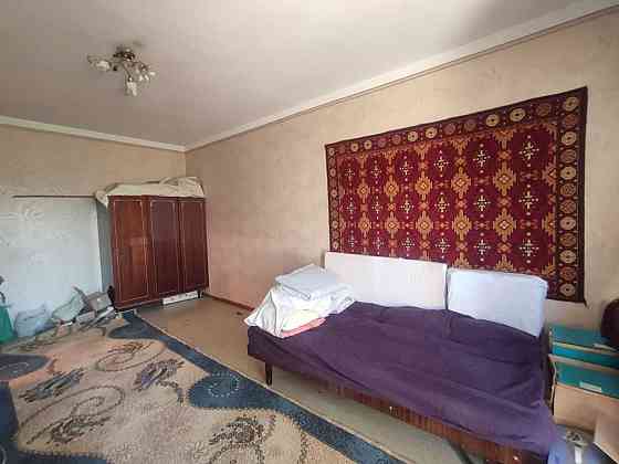 Королева / Архитекторская. 50 м. 2 этаж. 2 комн. Одесса