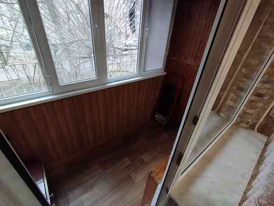 3кімнатна 70м. Ринок Южний, 1ий поверх, балкон, лоджія, підвал Одесса