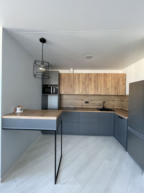 Оренда видової однокімнатної в самому центрі міста Черкаси - зображення 4