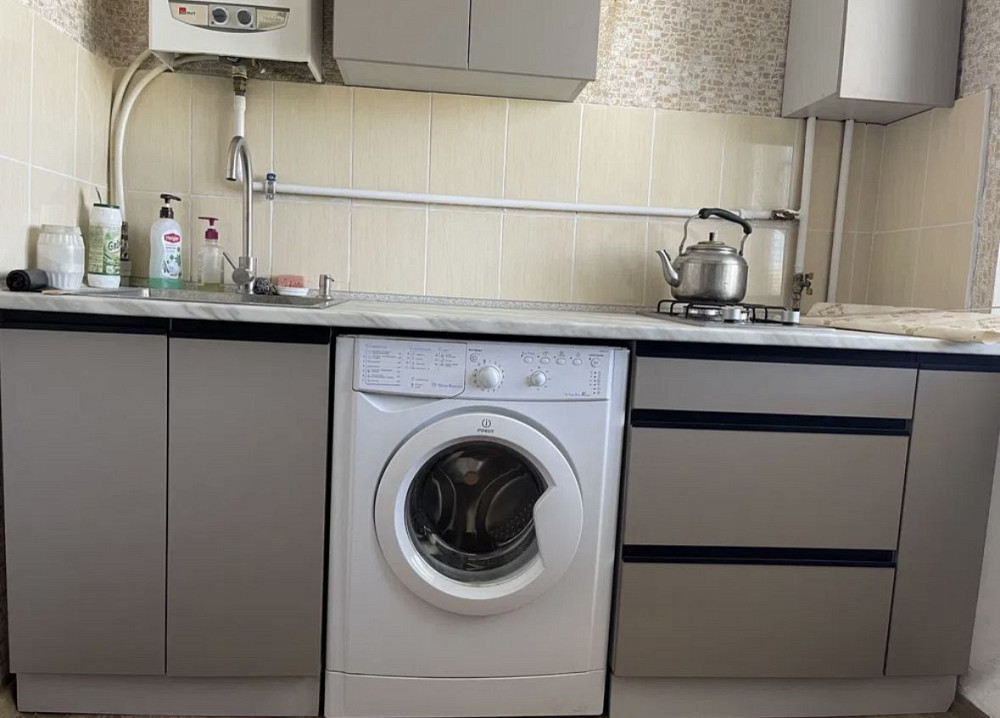 Пропонуємо вам чудову 2х кімнатна квартира з сучасними ремонтом! Хмельницкий - изображение 1