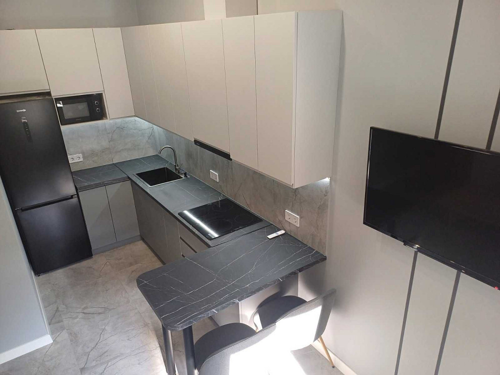 Стильна 1-кімнатна квартира в ЖК "Шенген" вул.Залізнична Lviv - photo 1