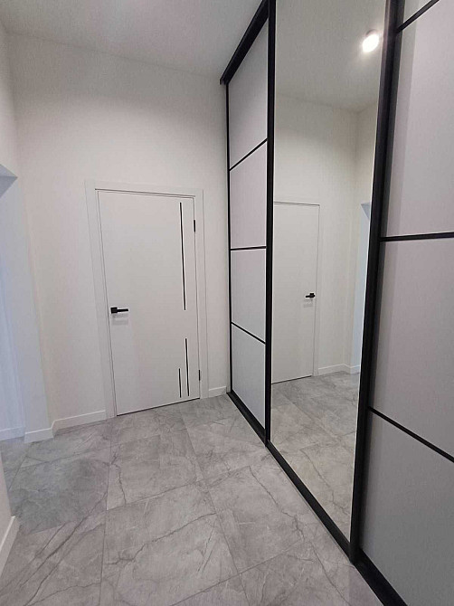 Стильна 1-кімнатна квартира в ЖК "Шенген" вул.Залізнична Lviv - photo 4