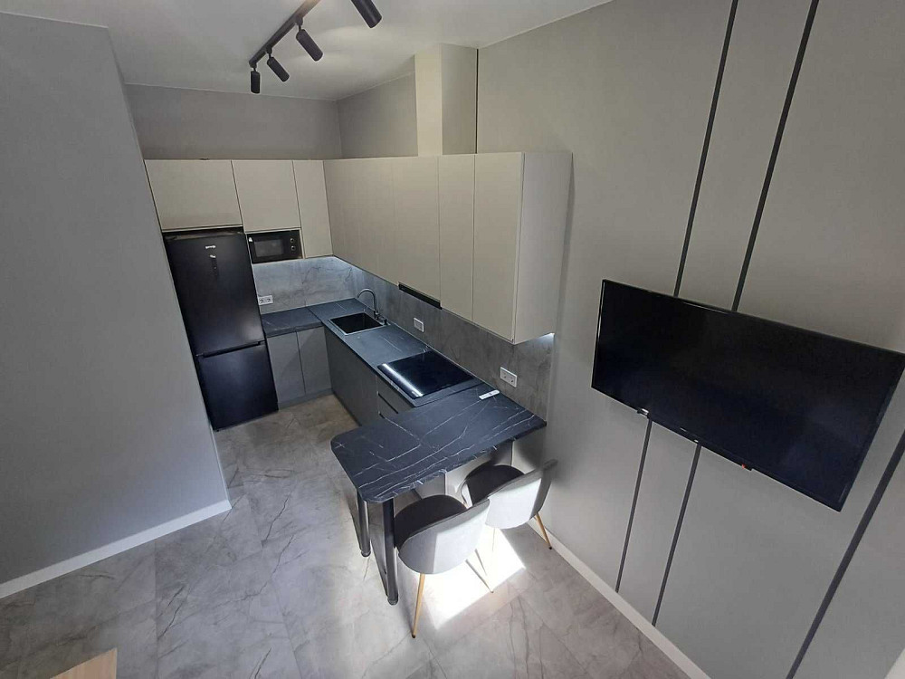 Стильна 1-кімнатна квартира в ЖК "Шенген" вул.Залізнична Lviv - photo 5