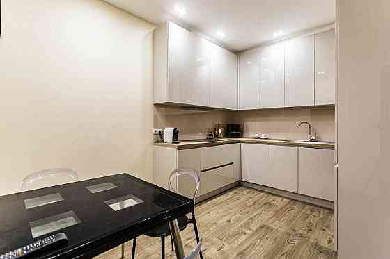 Оренда квартира 56м2 ЖК"Tetris Hall" Центр Печерськ Олімпійська Киев