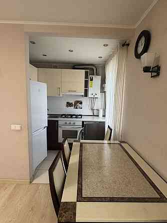 Аренда 2к квартиры на Артрема, Центр Днепр