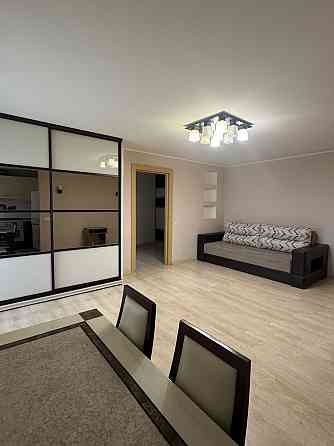 Аренда 2к квартиры на Артрема, Центр Днепр